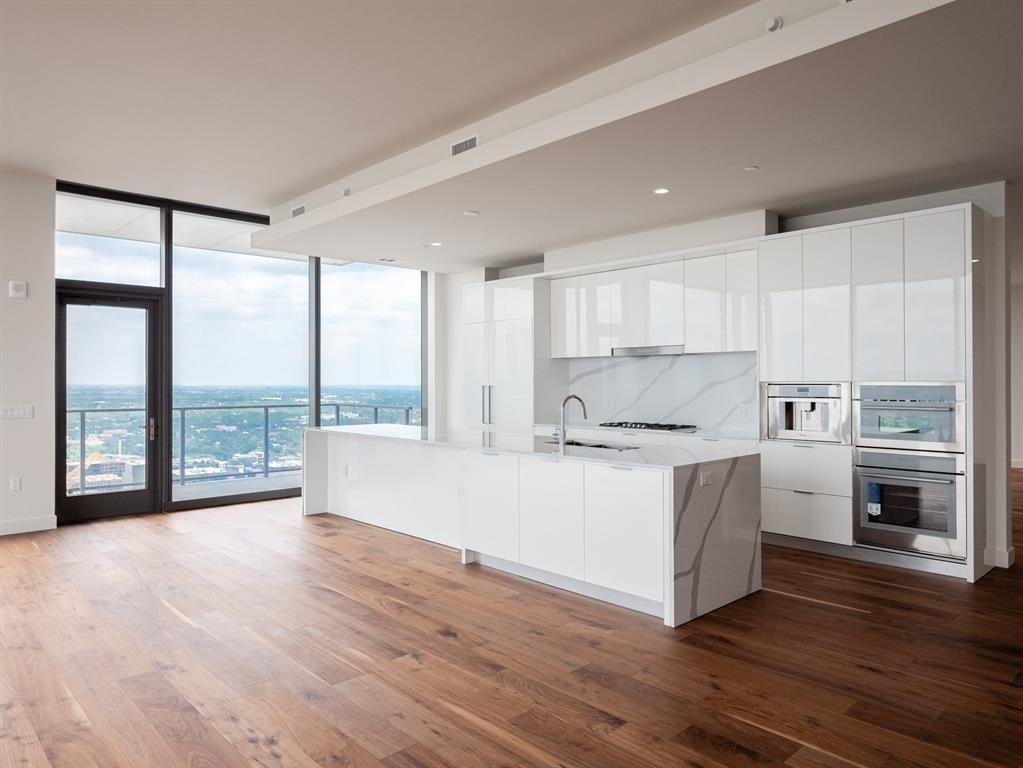 Condo Austin In Austin, Texas, United States For Sale (12986560)