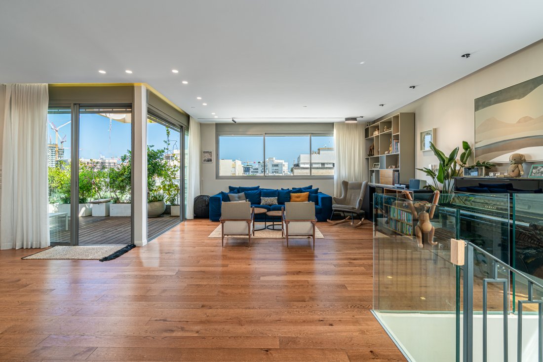 Apartment in Tel Aviv-Yafo, Tel Aviv District, Israel 3 - 12989398