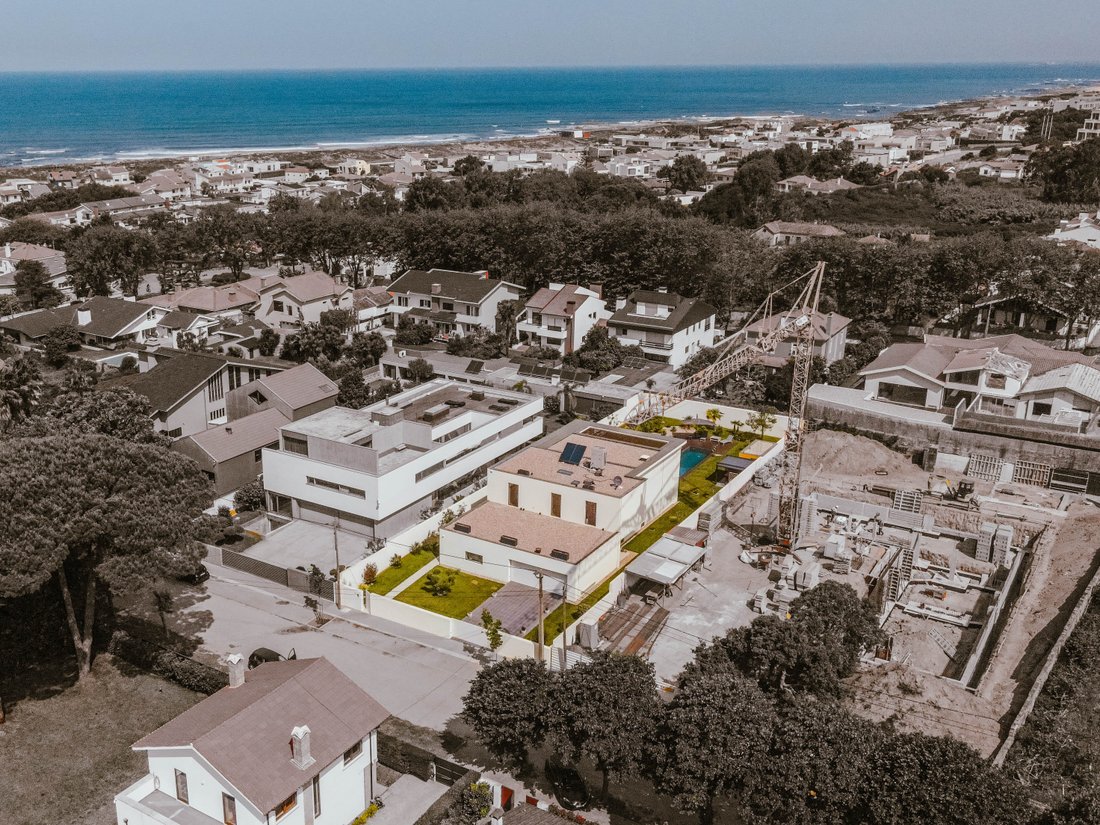 Villa in Gulpilhares e Valadares, Porto District, Portugal 3 - 12989590