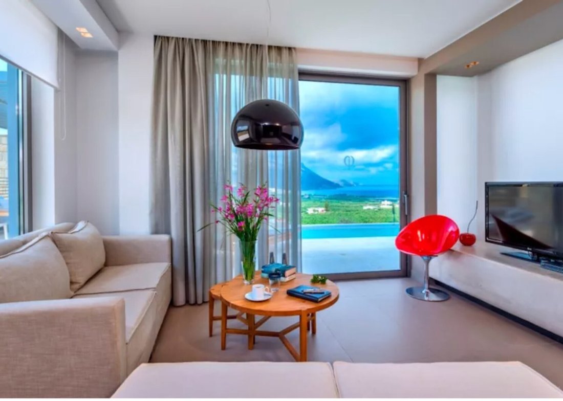 Villa in Crete, Greece 5 - 12990245