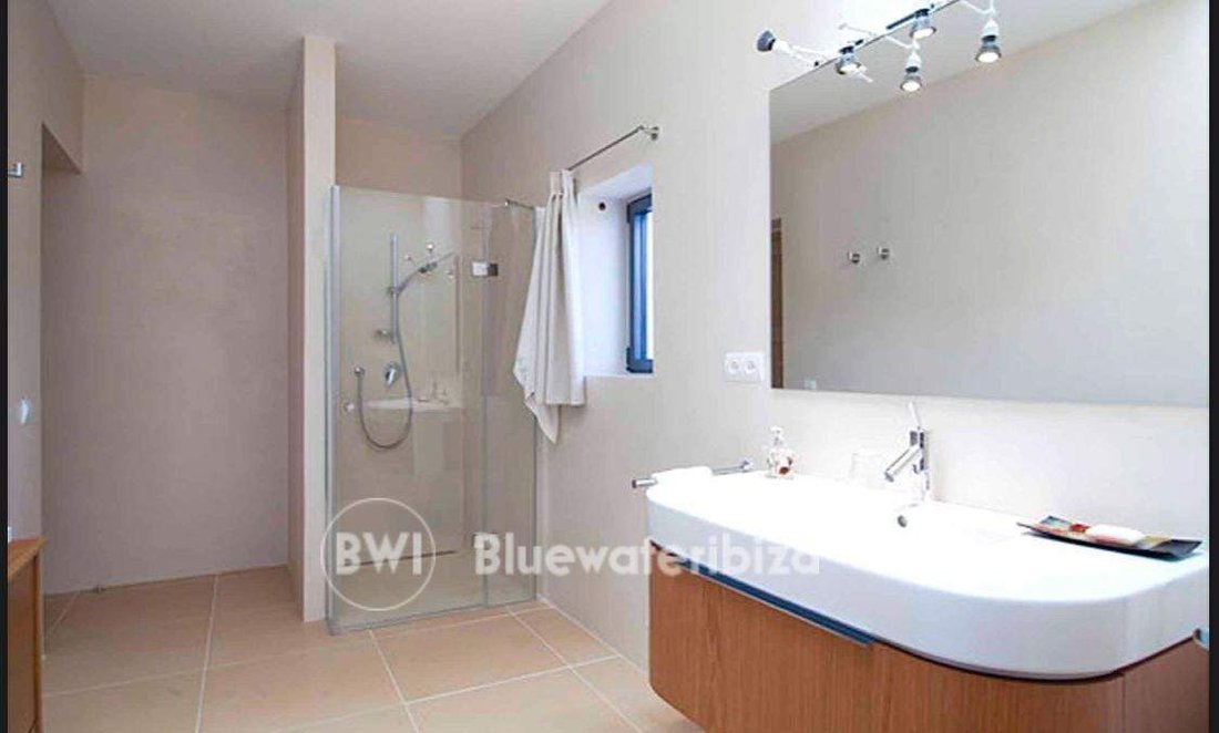 Villa in Can Furnet, Santa Eularia des Riu, Balearic Islands 1 - 12990448
