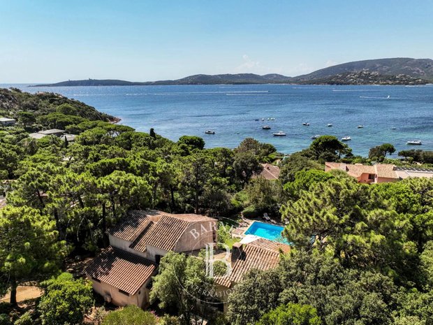 Luxury homes with terrace for sale in Lecci, Corse, France | JamesEdition