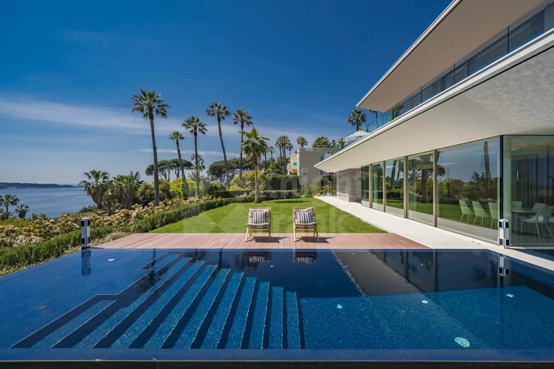 Cannes: An Exceptional Modern In Cannes, Provence Alpes Côte D'azur ...