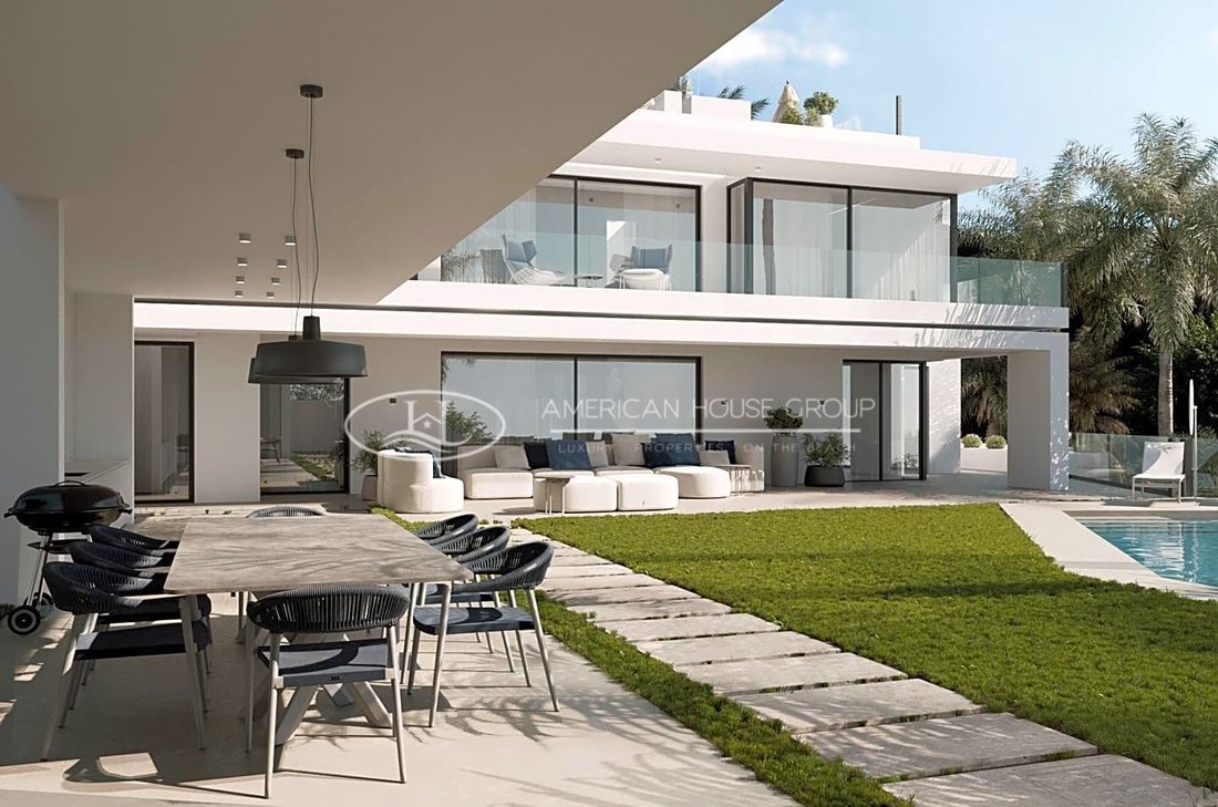 Villa in Sierra Blanca, Marbella, Spain 5 - 12992395