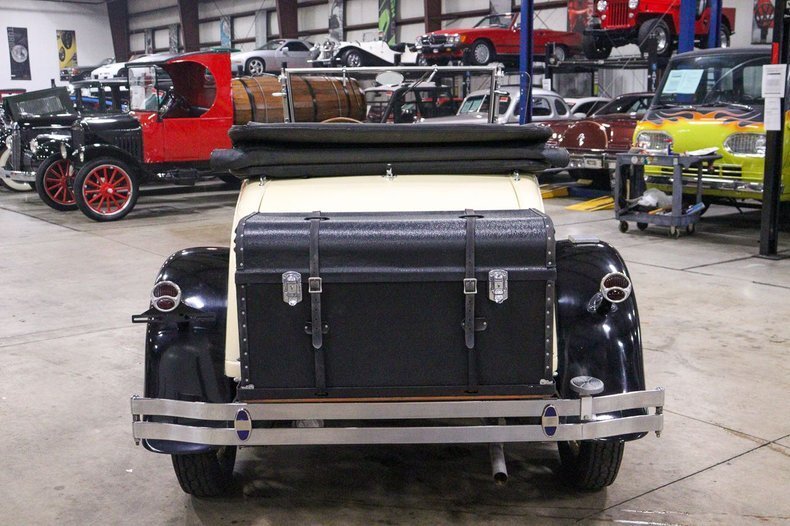 Cabriolet in Grand Rapids, Michigan, United States 4 - 12997663