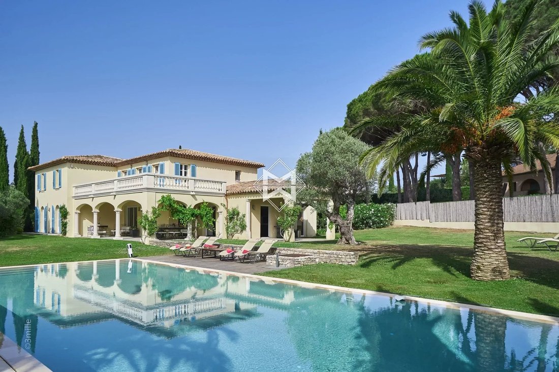 House in Saint-Tropez, Provence-Alpes-Côte d'Azur, France 3 - 10925915