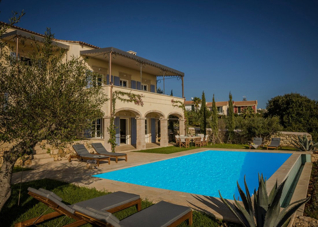 Villa in Elios-Proni, Peloponnese, Western Greece and the Ionian, Greece 1 - 12997080