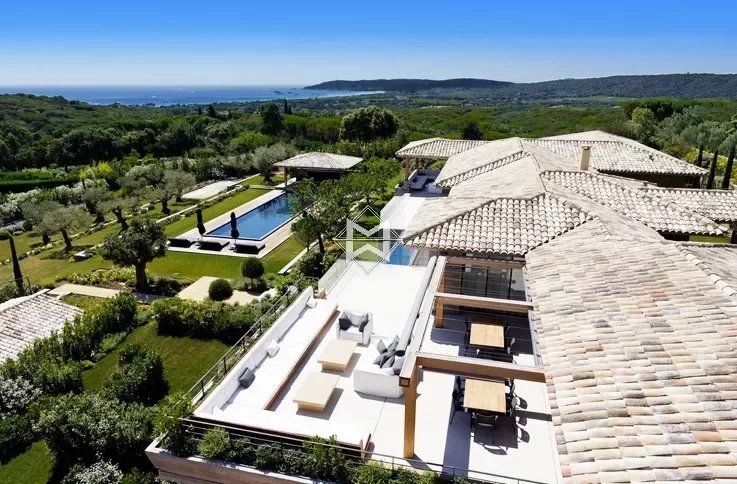 Villa in Saint-Tropez, Provence-Alpes-Côte d'Azur, France 2 - 10929411