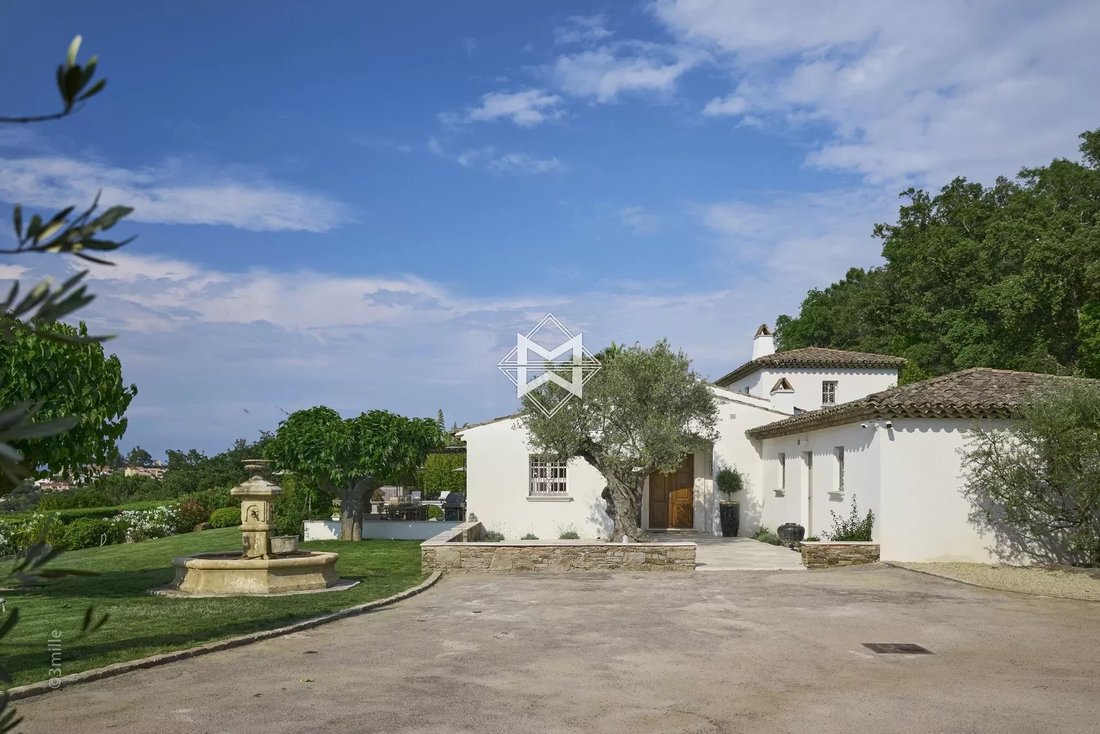 Villa in Saint-Tropez, Provence-Alpes-Côte d'Azur, France 4 - 11050125