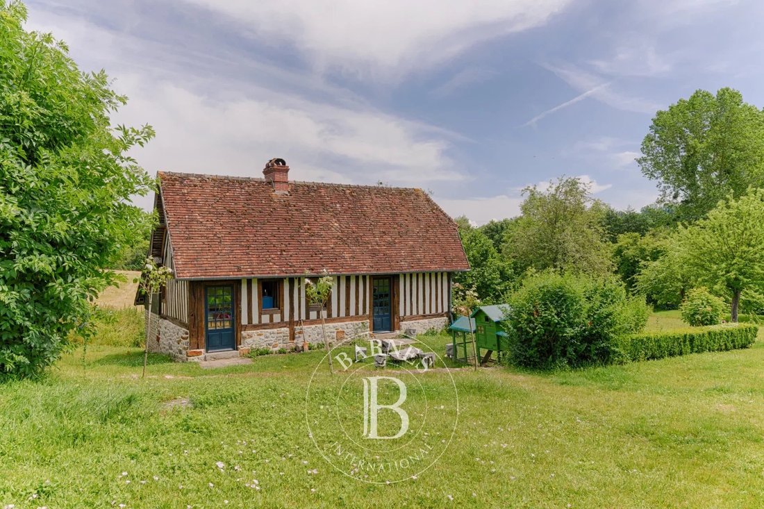 Sale House Lisieux In Lisieux, Normandy, France For Sale (12995023)