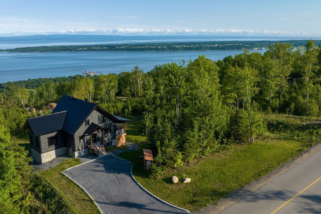 Les éboulements, Capitale Dans Saint Joseph De La Rive, Québec, Canada