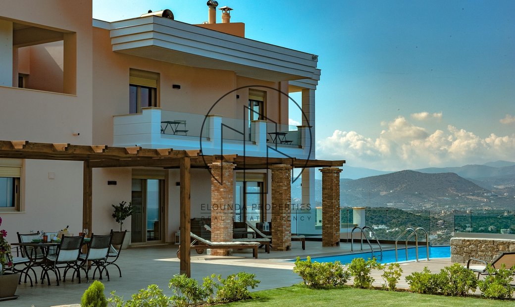 341724 Villa For Sale, Agios Nikolaos, 350 Dans Ammoudara, Crète, Grèce