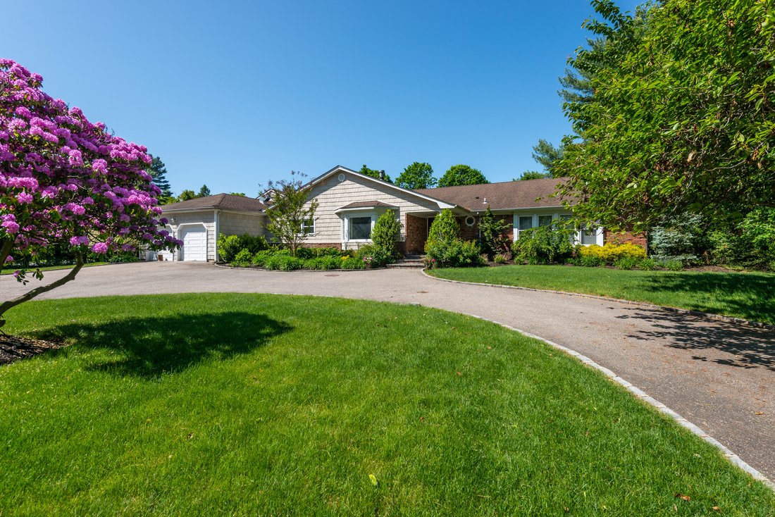 House in Muttontown, New York, United States 3 - 12998470