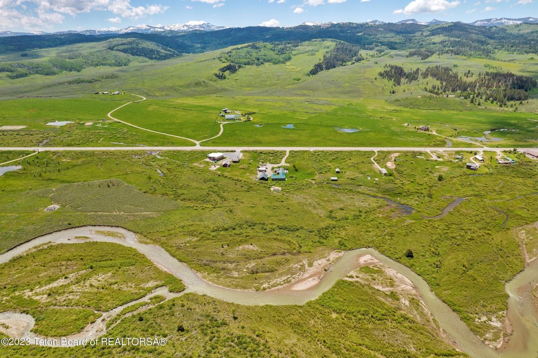 Mountain Modern Home Just 35 Minutes From In Bondurant, Wyoming, United