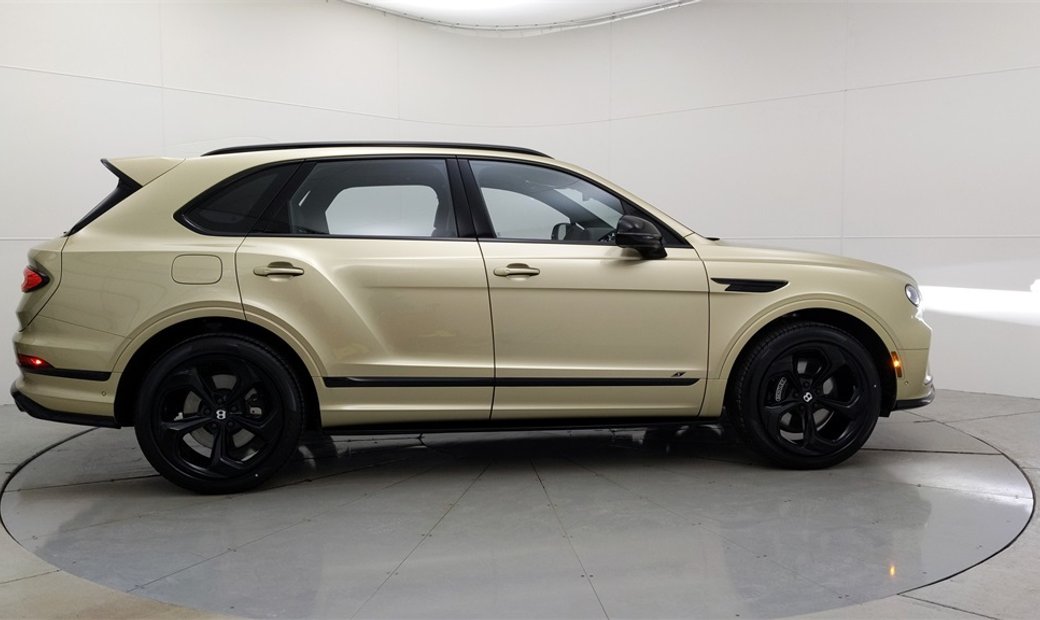 2023 Bentley Bentayga In North Olmsted, Ohio, United States For Sale (12986490)