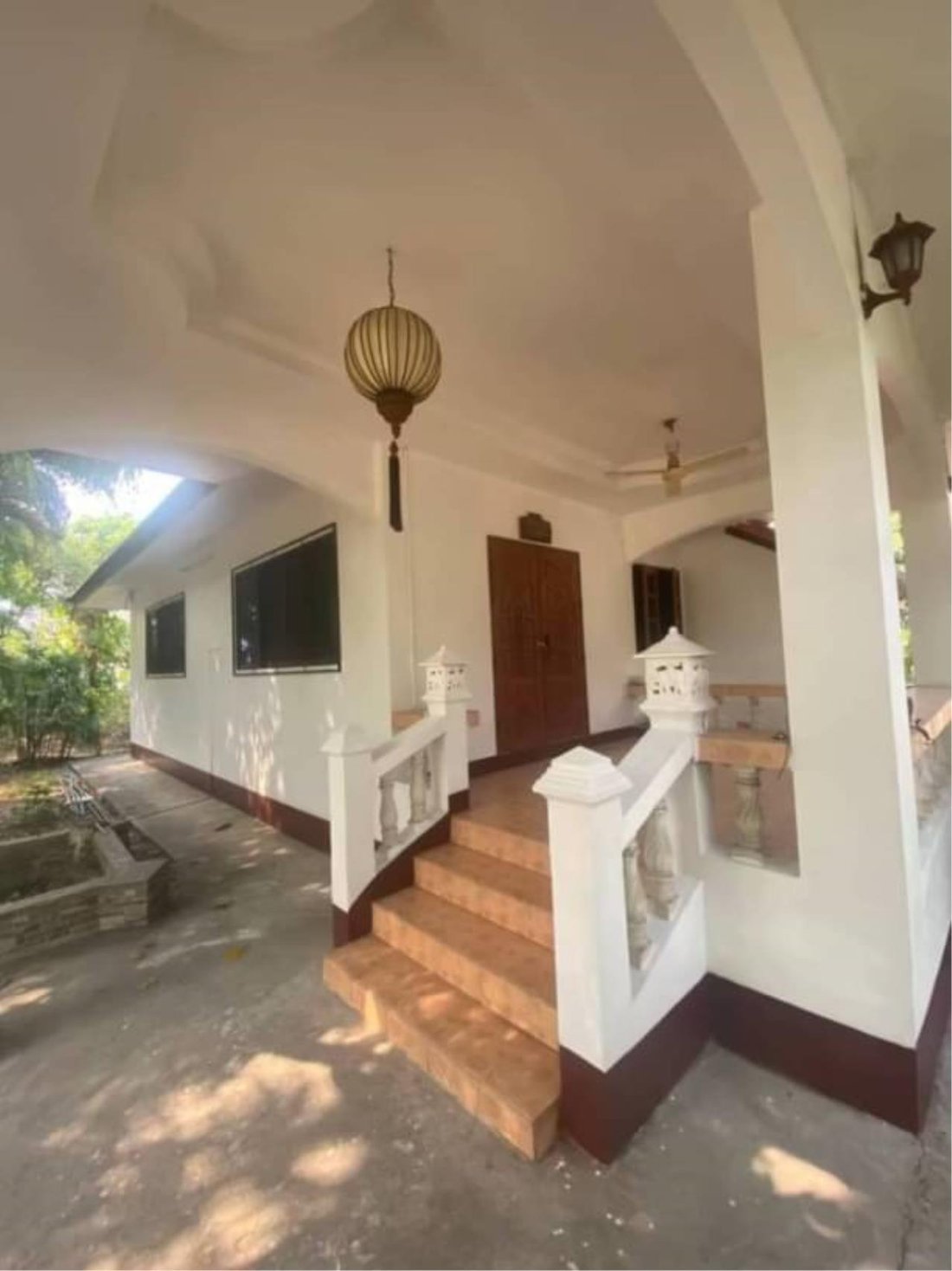 House For Sale With 3 Tenants, Total 20 Mb. In Chiang Mai, Chiang Mai