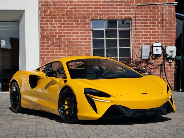 Yellow McLaren Artura for sale | JamesEdition