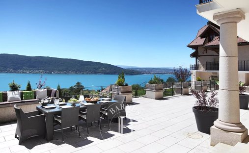 Villa à Annecy, Auvergne-Rhône-Alpes, France 1