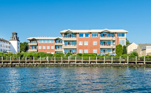 Luxury Waterfront Condos For Sale In Bristol, Rhode Island | JamesEdition