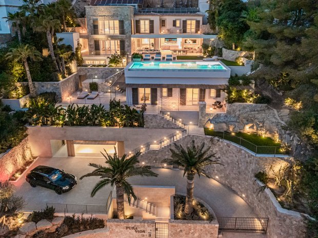 Luxury Homes With Pool For Sale In Mallorca, Balearic Islands, Spain ...