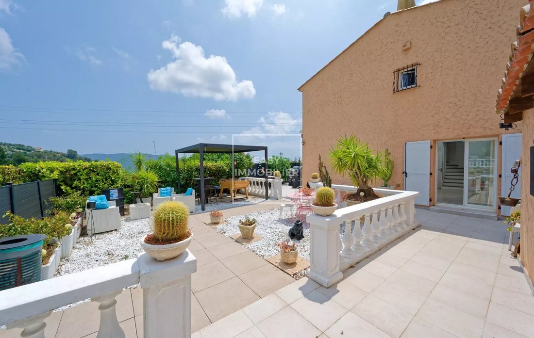 Tourrette Levens House In Tourrette Levens, Provence Alpes Côte D'azur