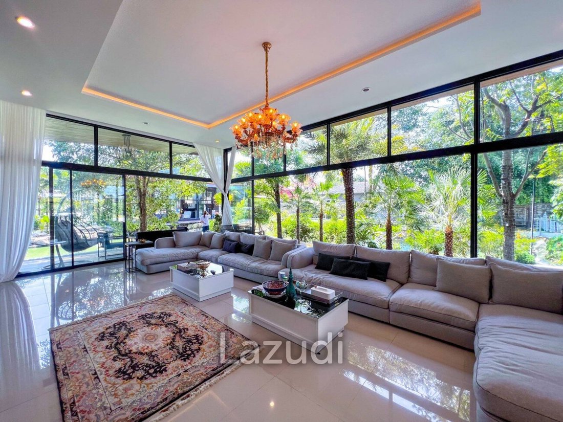 Villa in Pattaya City, Chon Buri, Thailand 3 - 13001035