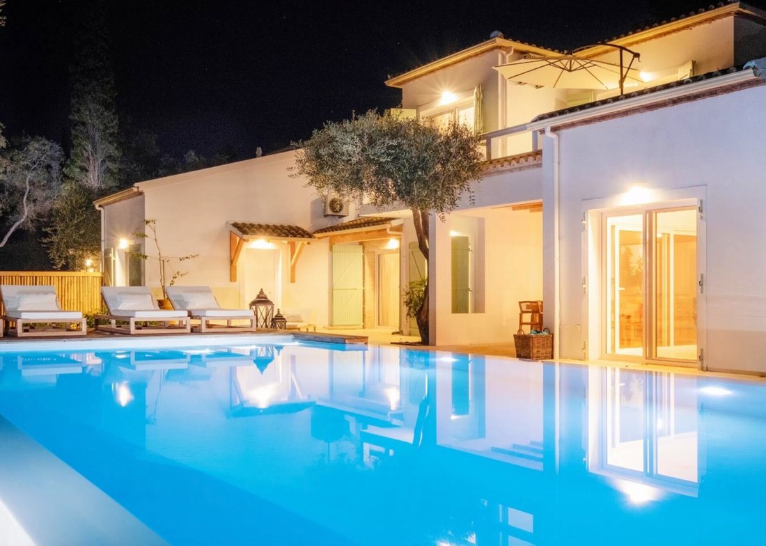 Villa in Corfu, Peloponnese, Western Greece and the Ionian, Greece 2 - 12999997