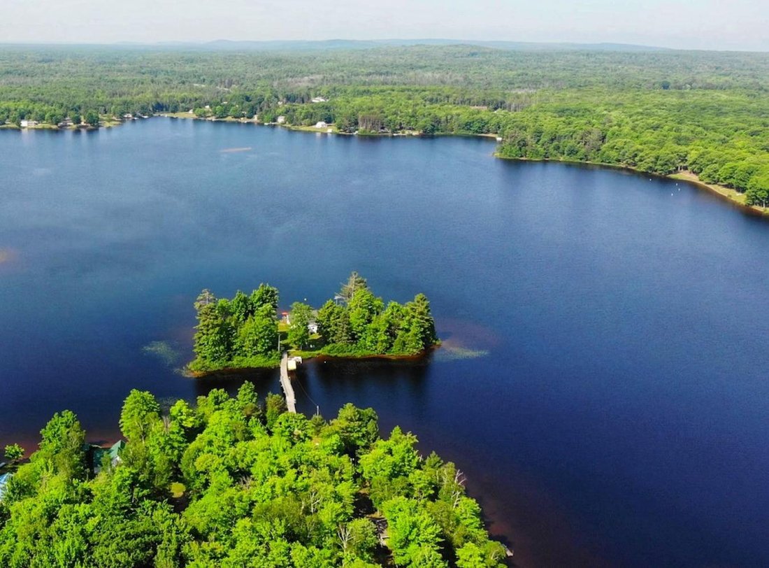 Own Your Own Island Home! In Twin Lakes, Michigan, United States For