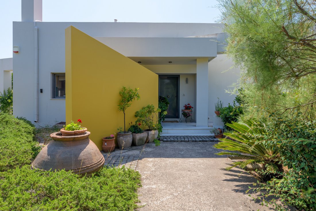 Villa in Oropos, Attica, Greece 2 - 13001926