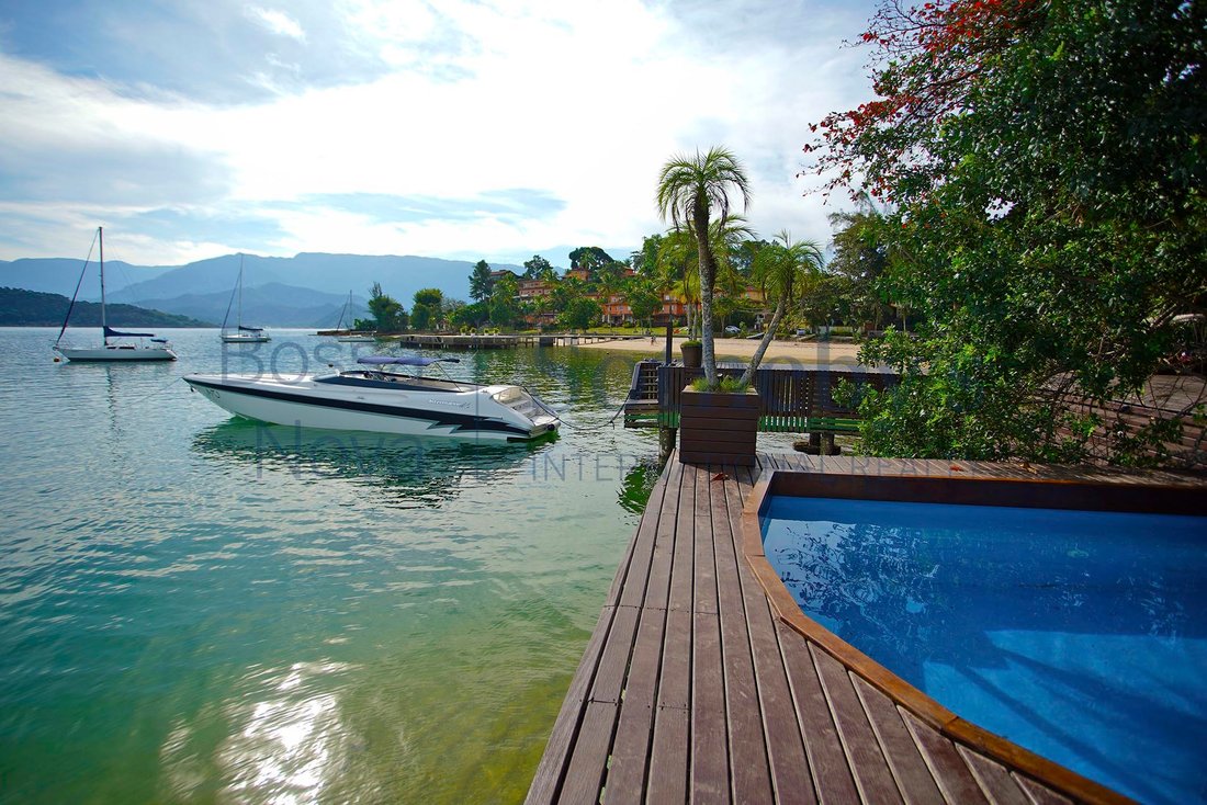 House in Angra dos Reis, State of Rio de Janeiro, Brazil 2 - 13001978