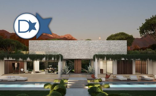 Villa in Vittoria Apuana, Forte dei Marmi, Tuscany 1