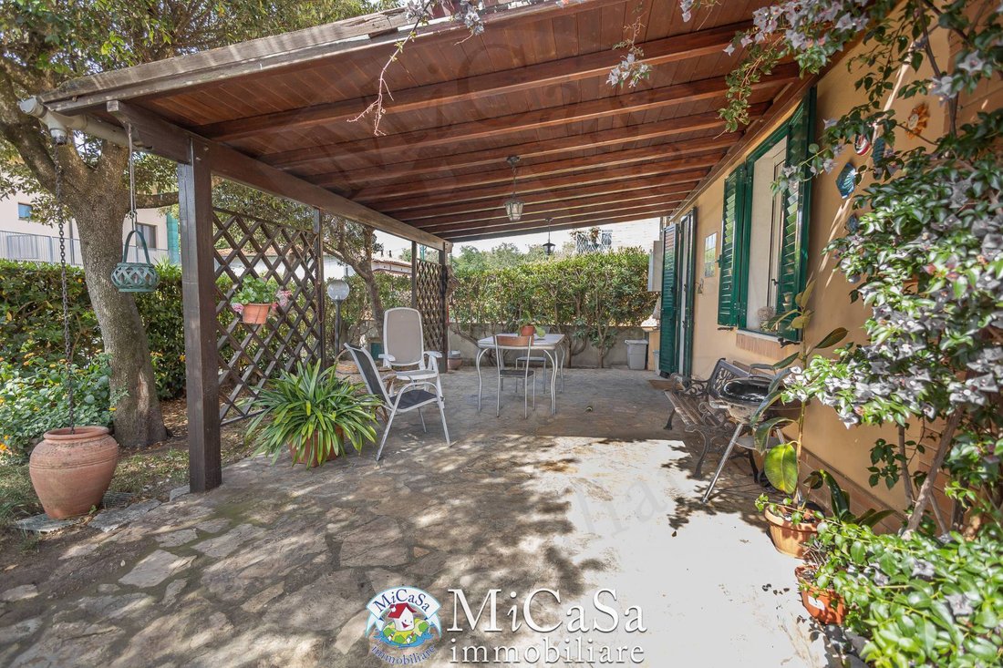Casa a Tirrenia, Toscana, Italia 2 - 13003674
