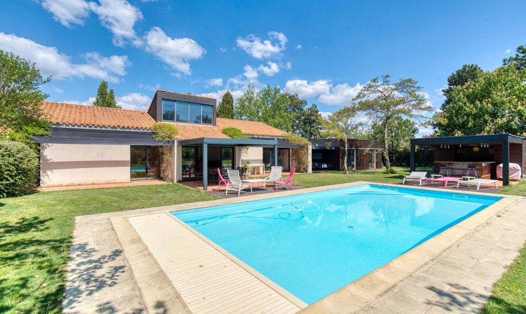 Architect's Villa La Rochelle South In La Rochelle, Nouvelle Aquitaine