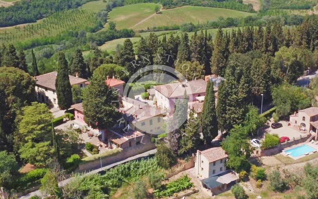 Villa in Center, Montespertoli, Tuscany 1 - 13003626