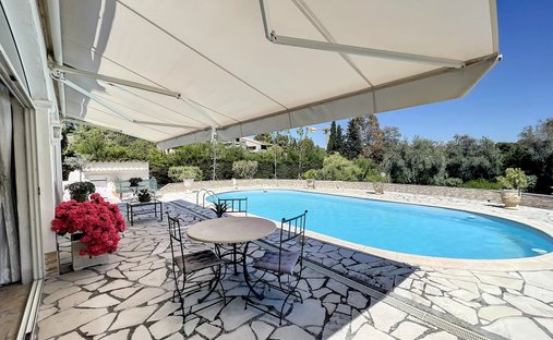 Haus in Mougins, Provence-Alpes-Côte d'Azur, Frankreich 1