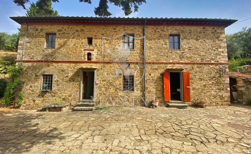 Country House in Montefioralle, Greve in Chianti, Tuscany 1