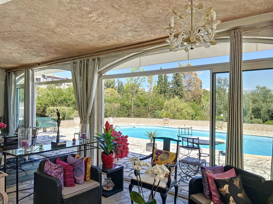 House in Mougins, Provence-Alpes-Côte d'Azur, France 2 - 13003832