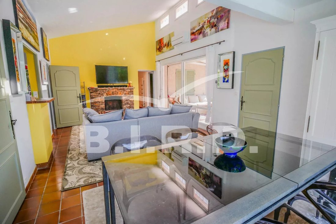 Villa in Grimaud, Provence-Alpes-Côte d'Azur, France 5 - 13004238