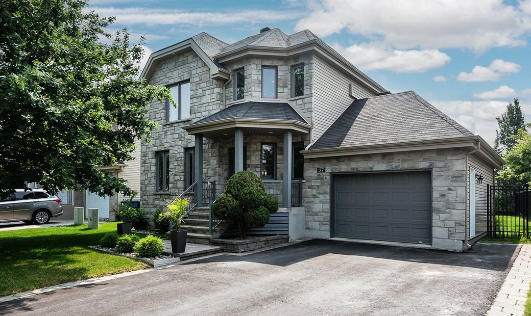 Candiac, Qc In Candiac, Quebec, Canada For Sale (13004483)