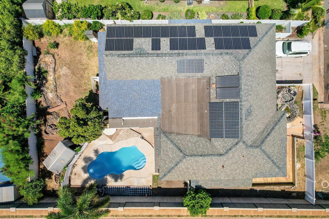 4 Bedrooms Single Family Detached In Lahaina, Hawaii, United States For