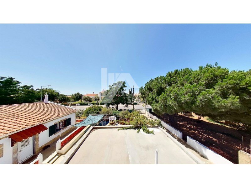 Farm W / House T2 + House T1 In Ferreiras In Albufeira, Algarve