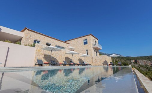 Villa in Lefktro, Peloponnese, Western Greece and the Ionian, Greece 1