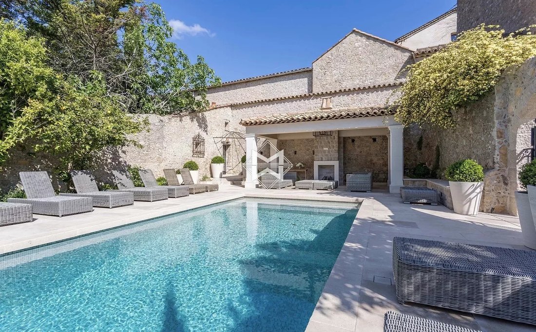 Villa in Mougins, Provence-Alpes-Côte d'Azur, France 3 - 13007705