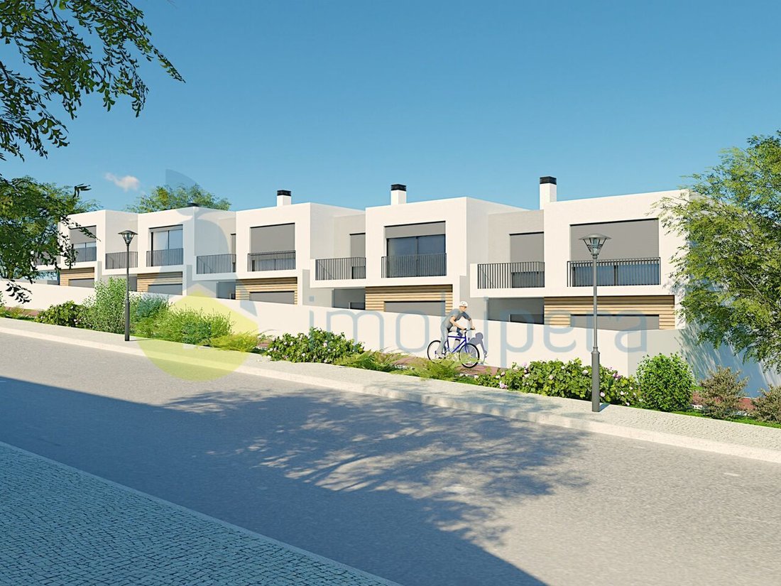 House Under Construction In Armação De In Armação De Pêra, Algarve, Portugal For Sale (13001103)