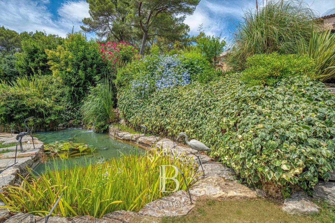 Grasse Charming Estate With In Grasse, Provence Alpes Côte D'azur