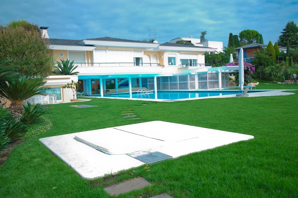 Villa in Torri del Benaco, Veneto, Italy 3 - 13008205