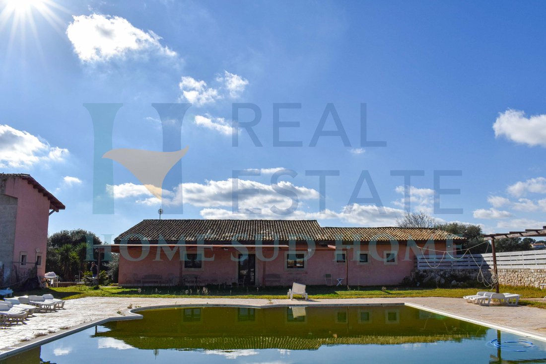 Villa in Center - Lungomare, Avola, Sicily 1 - 13010998