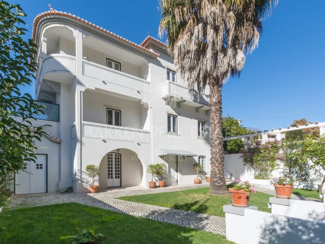 Unparalleled Estate In Estoril, Portugal: 717m² In Estoril, Lisbon