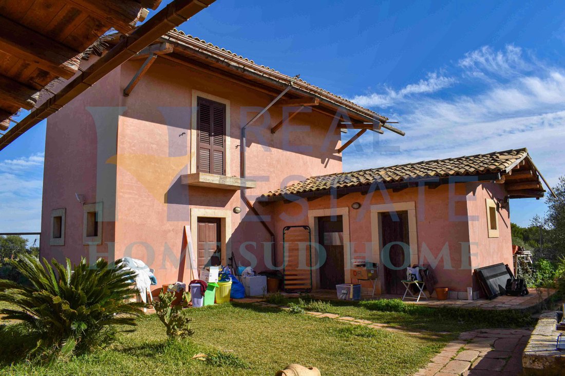 Villa in Center - Lungomare, Avola, Sicily 4 - 13010998
