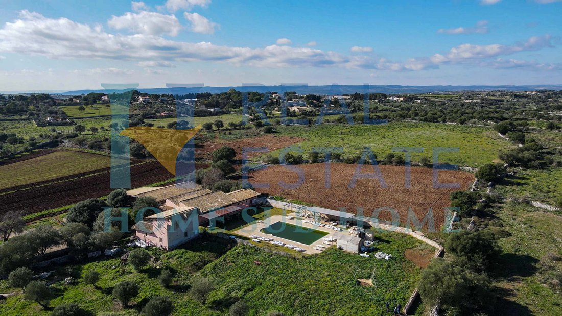 Villa in Center - Lungomare, Avola, Sicily 3 - 13010998
